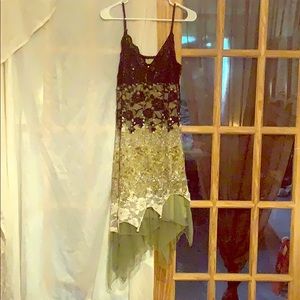 Green lace summer dress